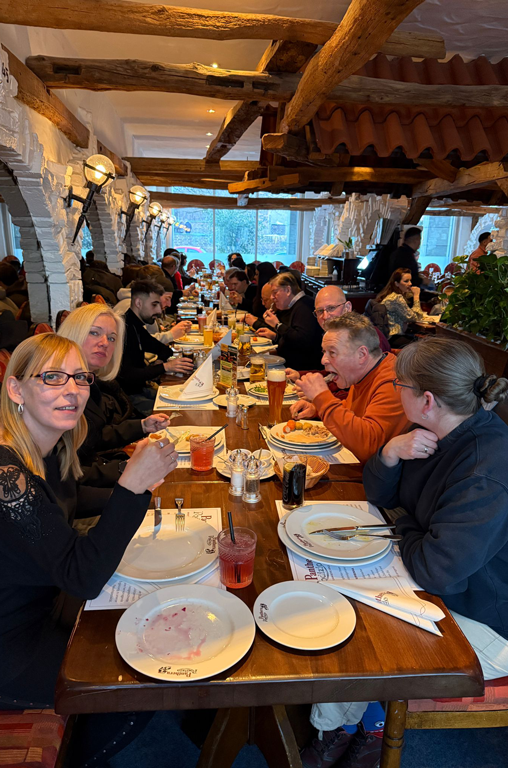 Die Bandelt-Gruppe in der Restaurant Panthera in Hamburg