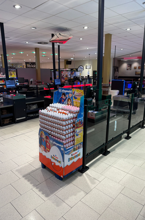 Die Kassen von EDEKA A. Bandelt in der Elbgaupassage wurden modernisiert, Marktseitig