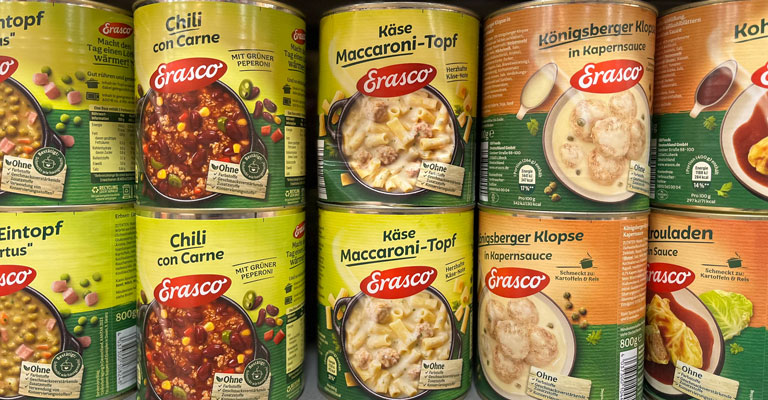 Suppen in den Regalen der Bandelt-Märkte