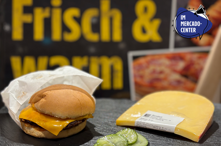 Der neue Cheese-Burger der heißen Theke im EDEKA Bandelt