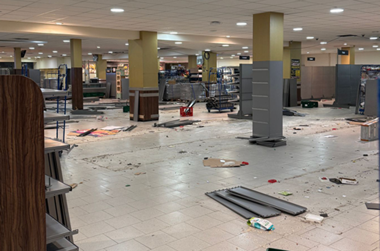 Umbau EDEKA A. Bandelt in den Elbgaupassagen