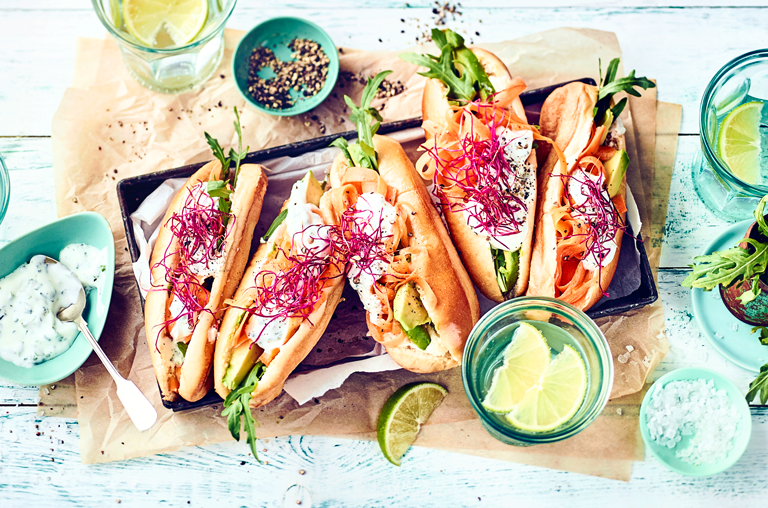 EDEKA Rezept Hot Dog Avocado-Frischkäse